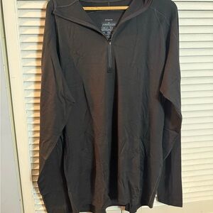 Patagonia merino wool Men's Zip-Up Black Sweater